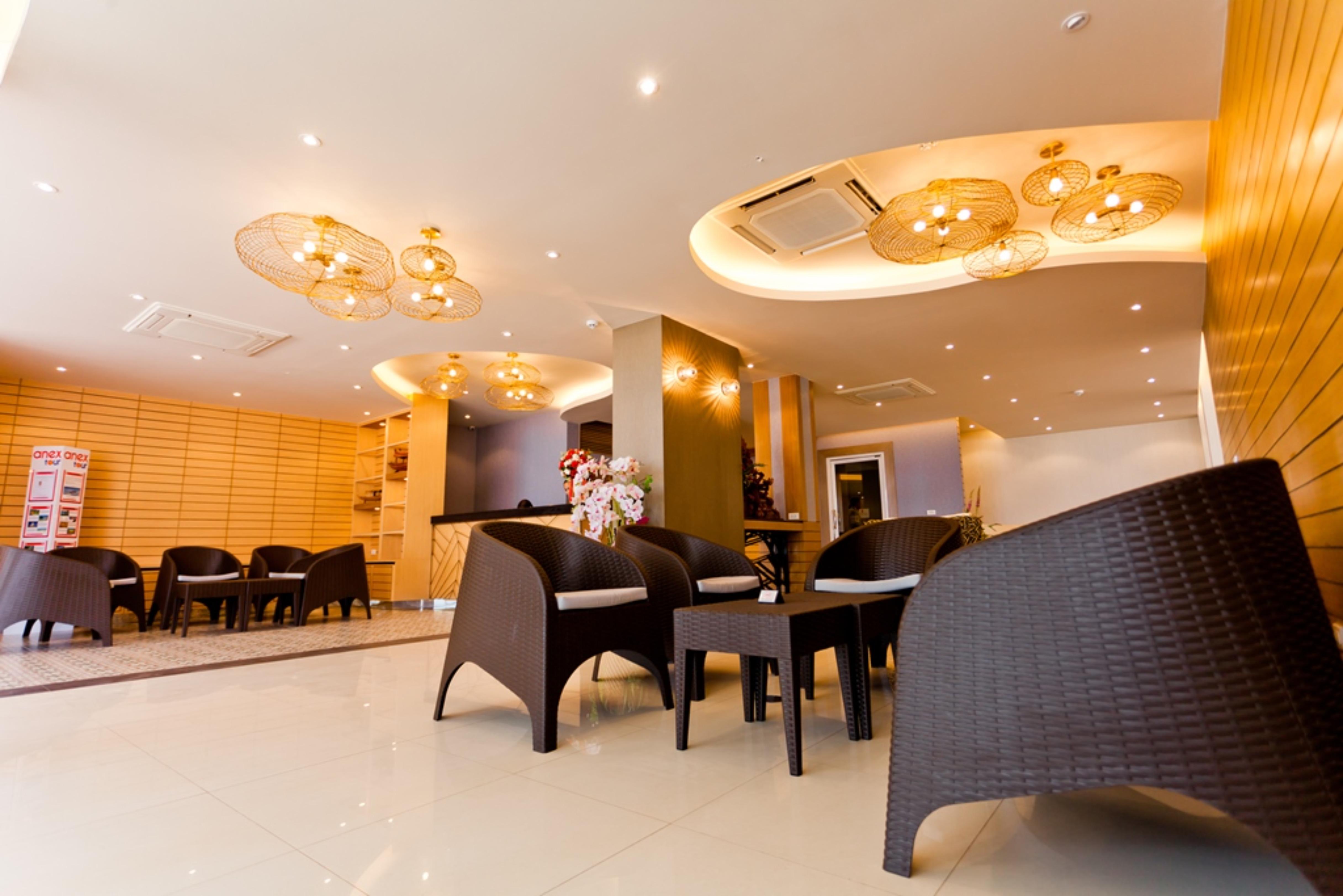 Anda Beachside Hotel Karon Extérieur photo