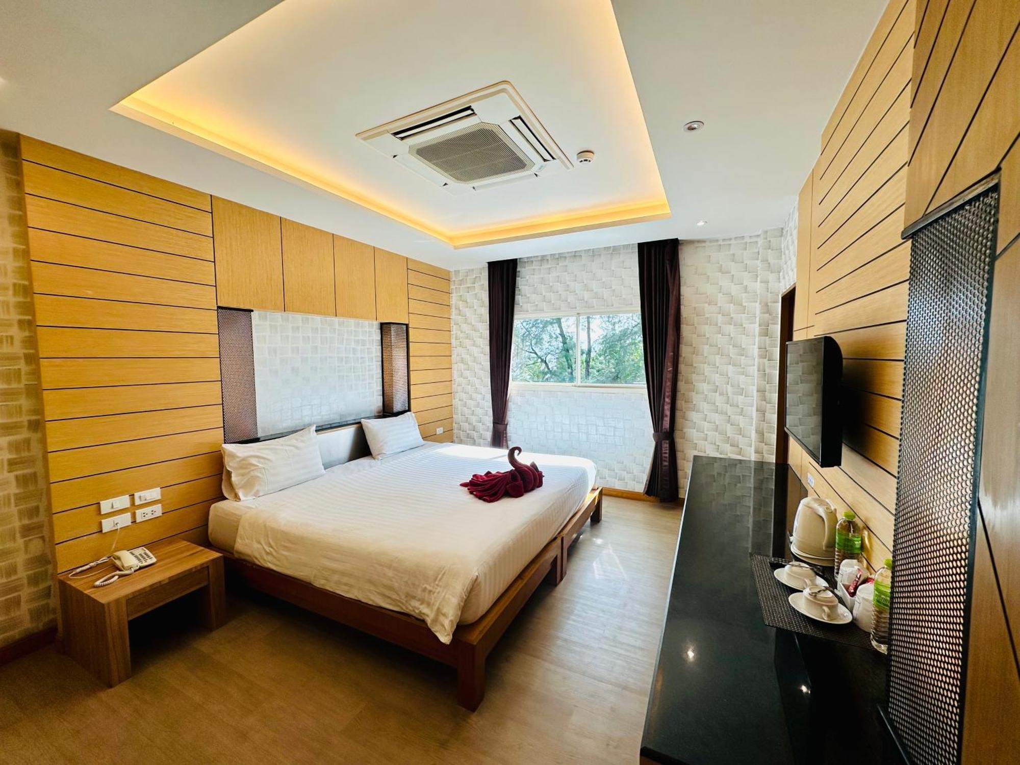 Anda Beachside Hotel Karon Extérieur photo
