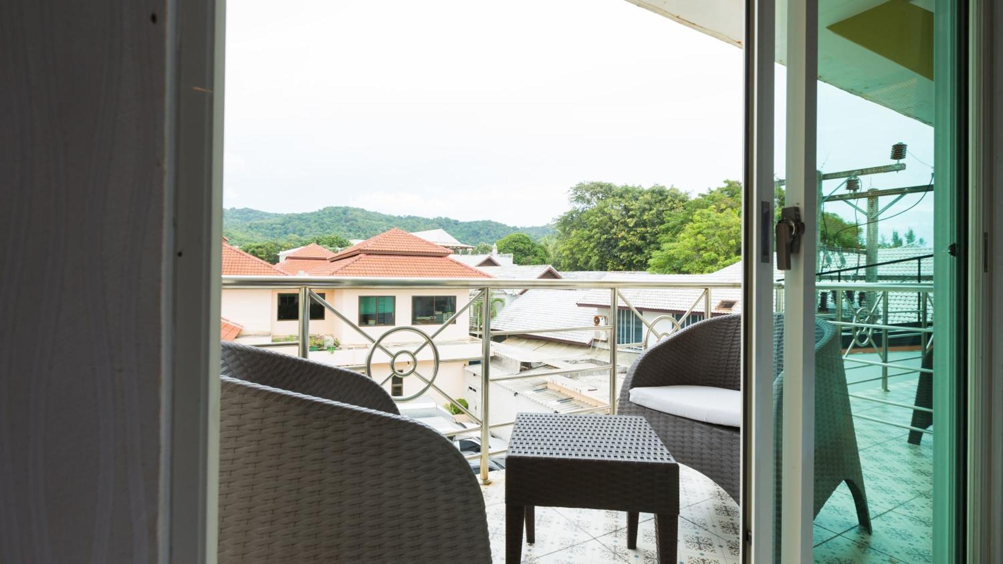 Anda Beachside Hotel Karon Extérieur photo